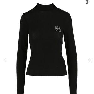 OPENING CEREMONY
Small Box Logo Turtleneck